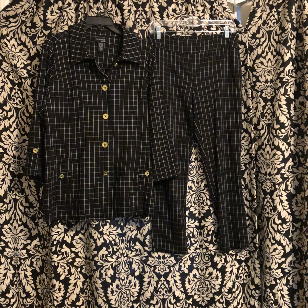 Classic Black & White Pants Suit. Size XL